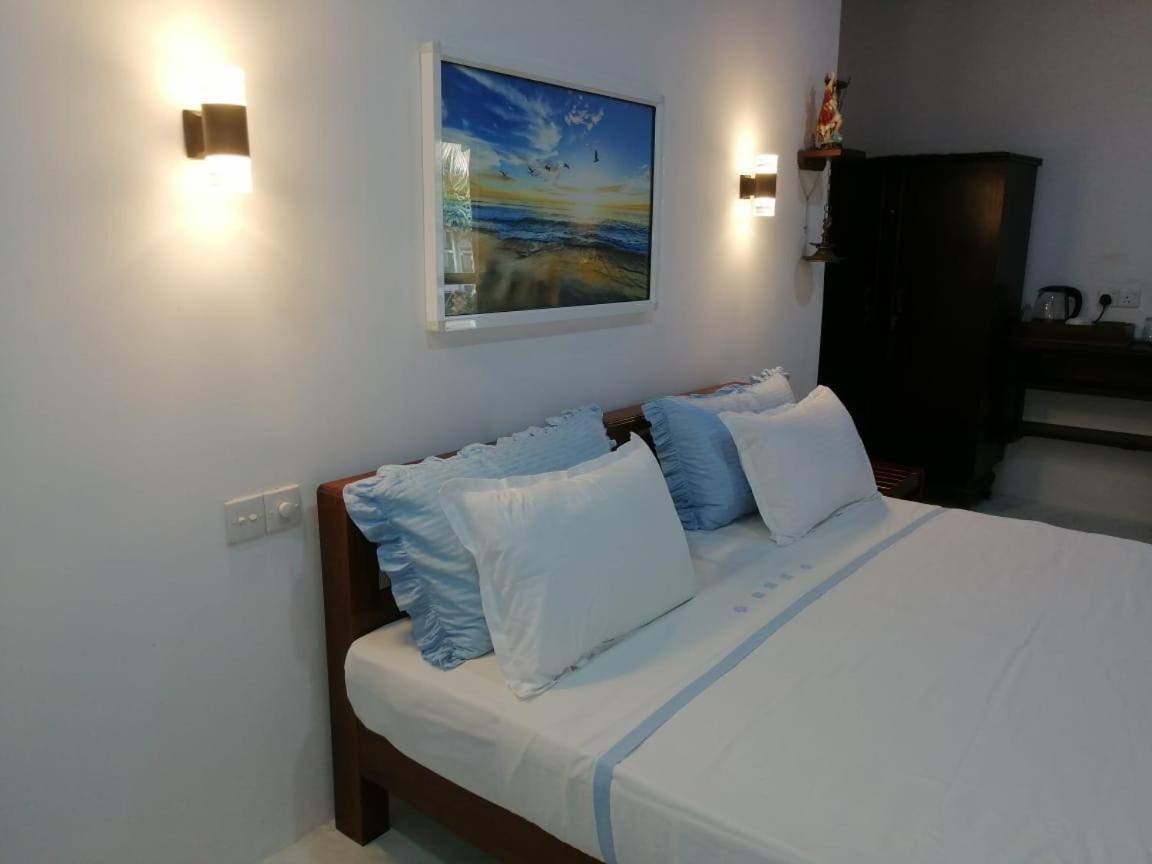 Jennifer'S Villa Negombo Exterior photo